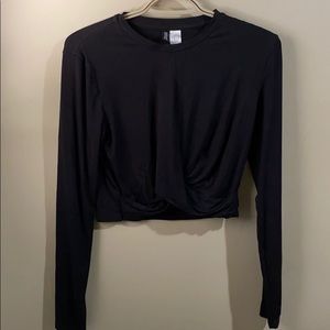 Long sleeve crop top